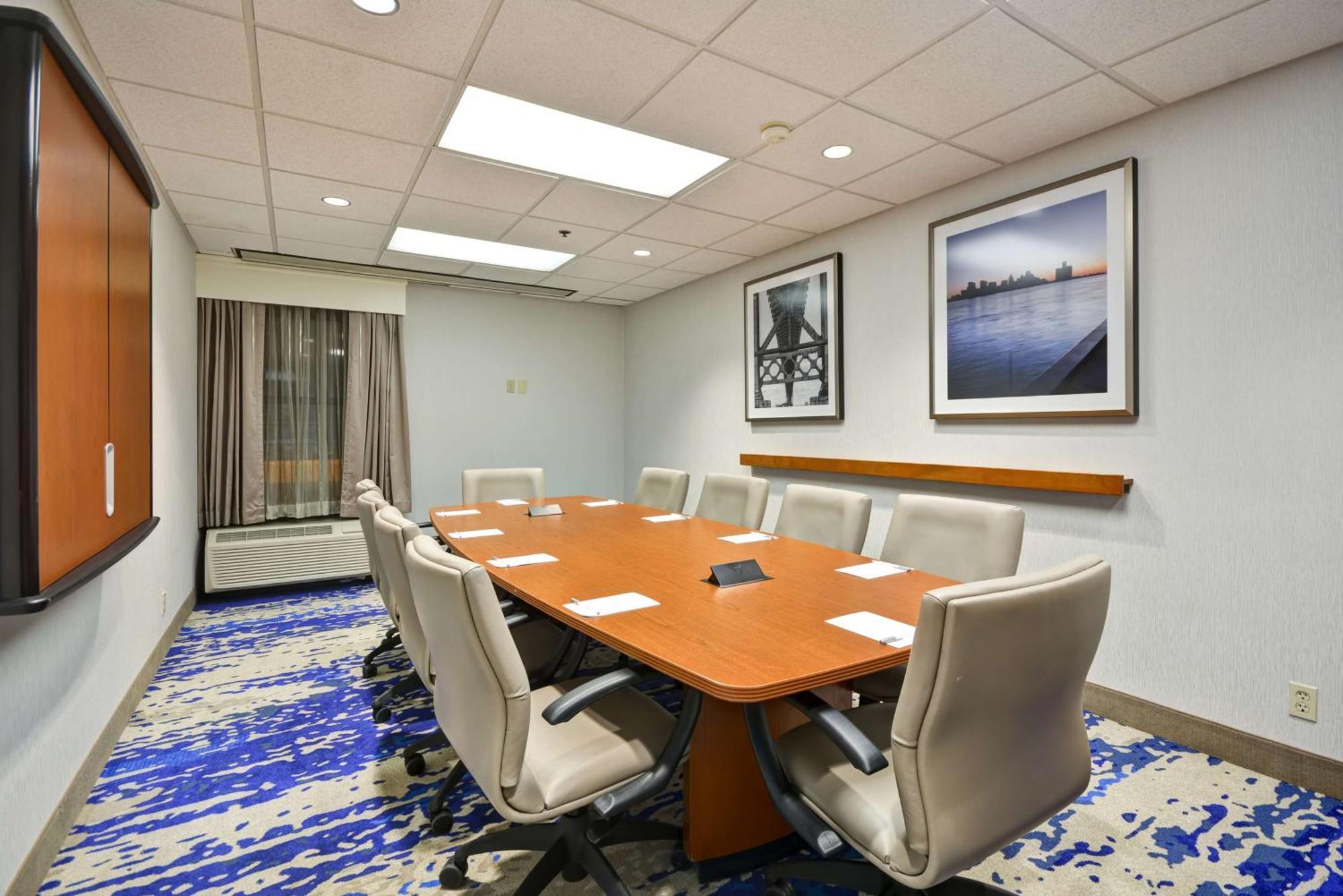 Hampton Inn Detroit Northville Eksteriør bilde