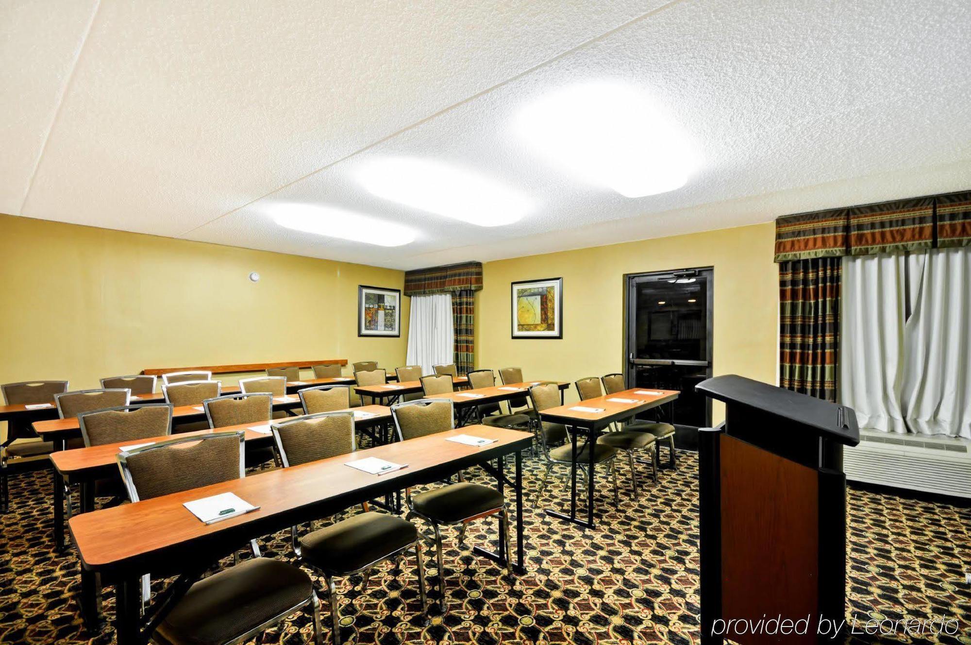 Hampton Inn Detroit Northville Eksteriør bilde